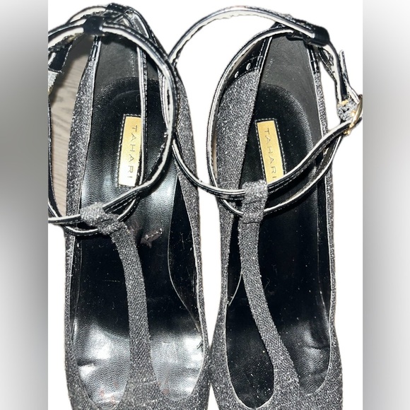 Tahari Brianna Black Patent Tip Leather T-Strap Heels, Size 8.5M - Picture 7 of 12